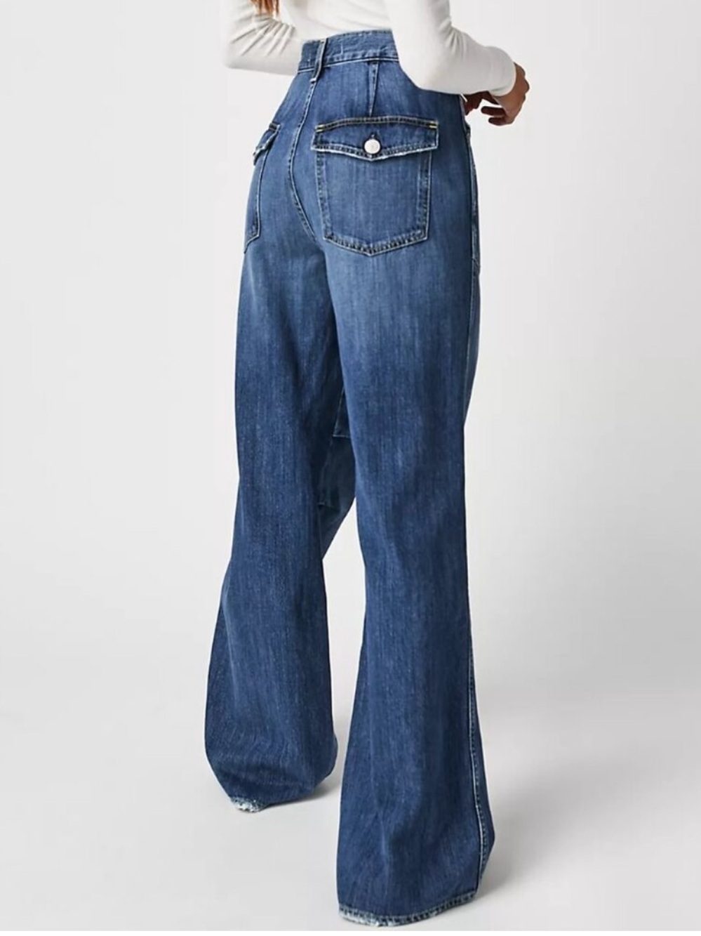 AMO Severine Cargo Jeans Size 28 Mid Rise Wide Leg Denim Lovely Blue Made in USA - Picture 2 of 11